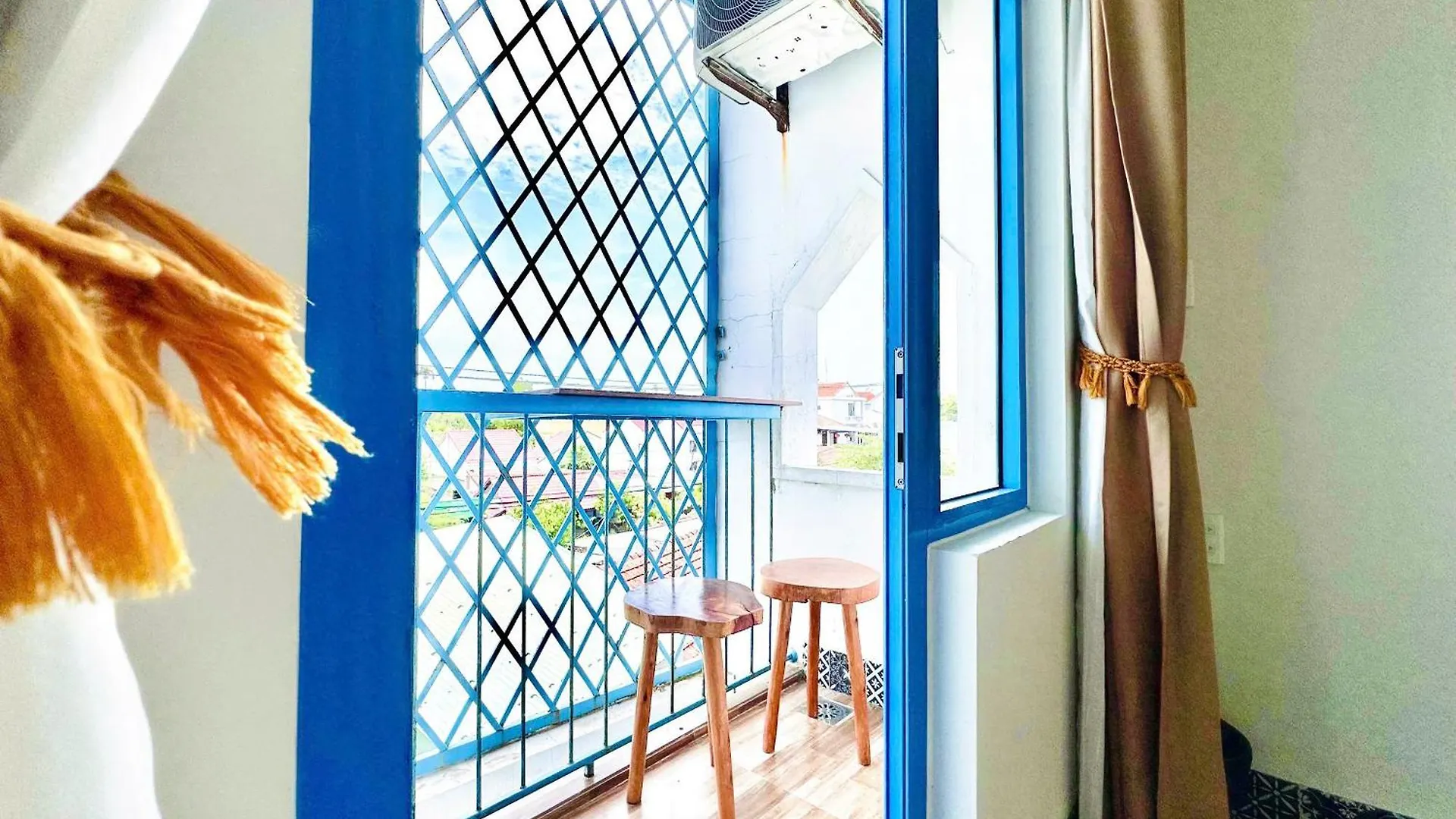 Lazy Bear Villa By The Little Hoi An 0*,
