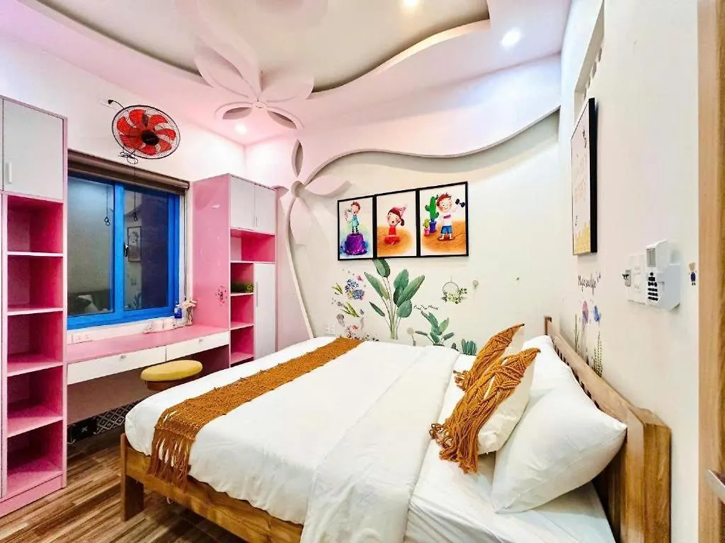 Lazy Bear Villa By The Little Hoi An Hostel