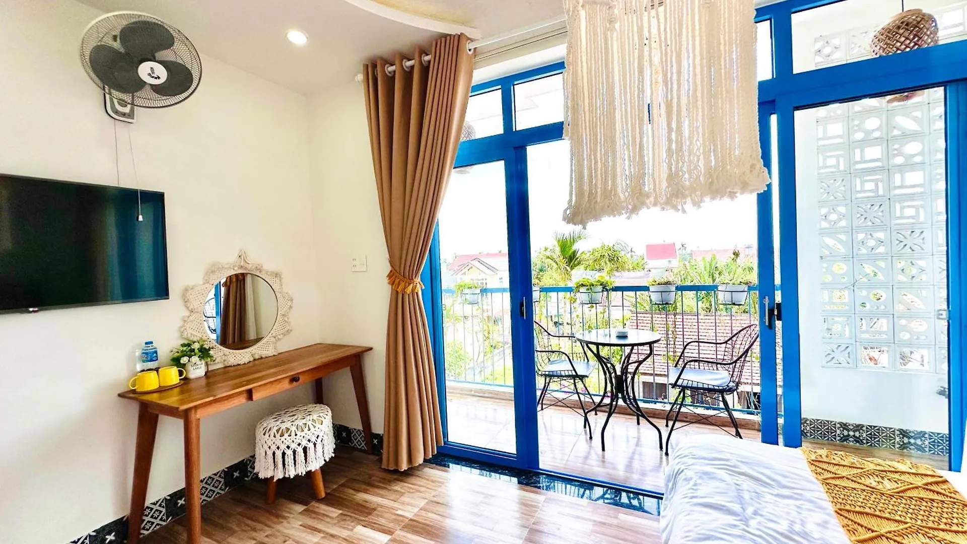 Lazy Bear Villa By The Little Hoi An