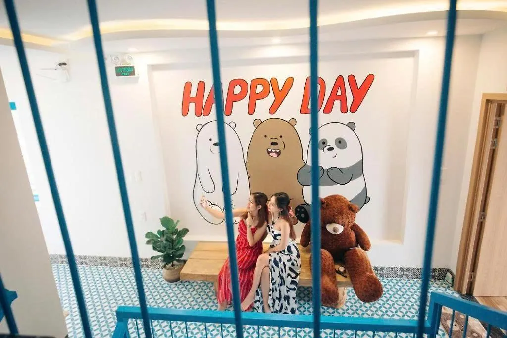 Hoi An Lazy Bear Hostel Vietnam