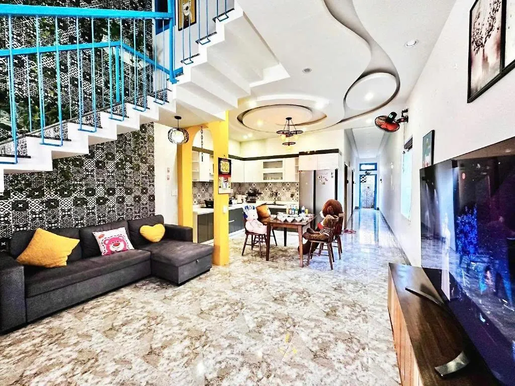 Hoi An Lazy Bear Hostel Vietnam